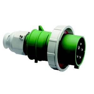 Zielony, przemysłowy wtyk z wieloma metalowymi stykami. Odpowiedni do zastosowań wysokowydajnościowych w zasilaniu elektrycznym.