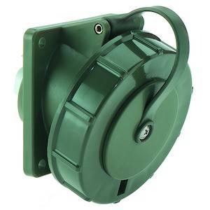 Zielona elektryczna puszka przyłączeniowa z klapką. Nadaje się do zastosowań przemysłowych i można ją zamontować na ścianie.