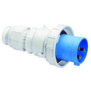 Niebieski i biały wtyk trzystykowy z tworzywa sztucznego, przeznaczony do zastosowań przemysłowych. Charakteryzuje się wytrzymałą, wodoszczelną budową.