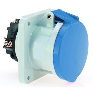 Niebieski elektryczny wtyk ścienny z białą obudową, odpowiedni do zastosowań przemysłowych.
