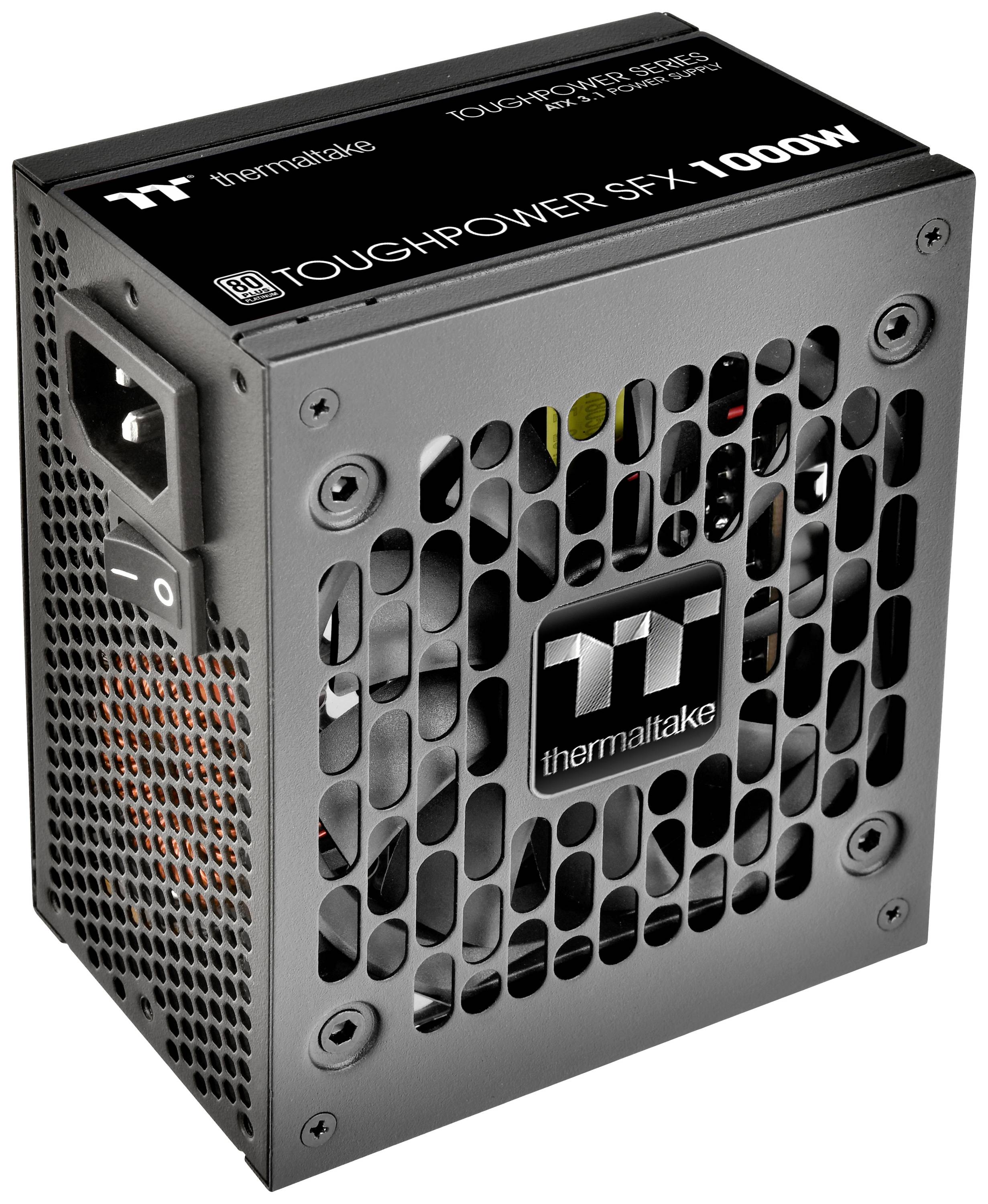 Srebrny zasilacz komputerowy z napisem 'Thermaltake TOUGHPOWER SFX 1000W', z kratką wentylatora na górnej powierzchni, używany do komputerów.