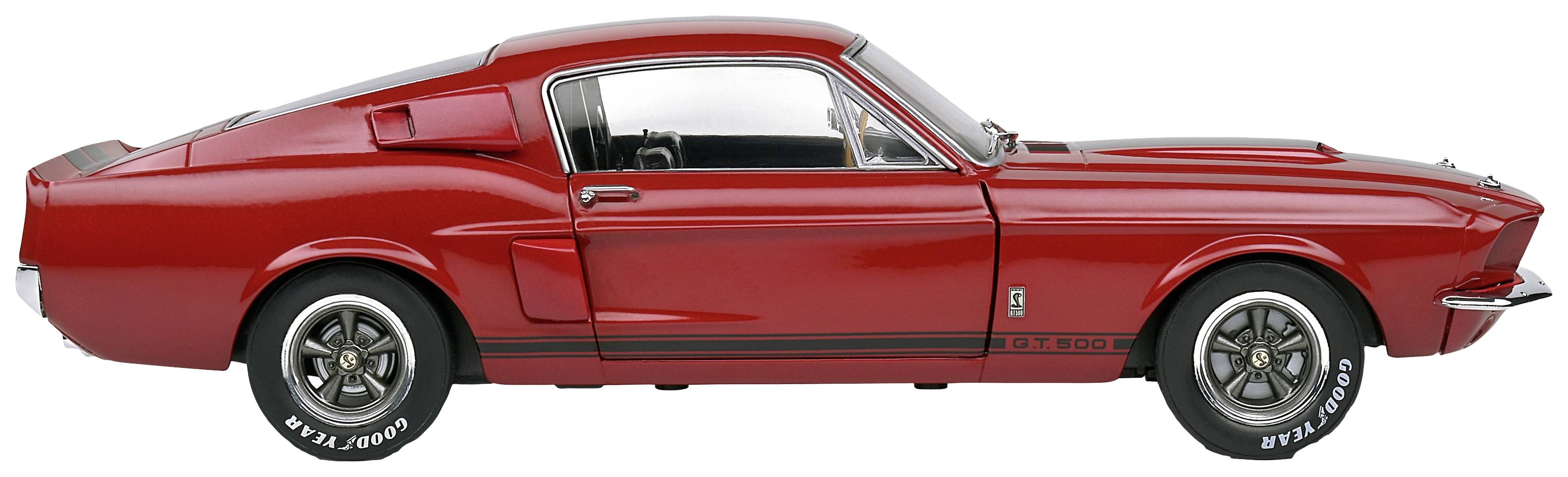 Czerwony klasyczny samochód z profilu, model z lat 60., z czarnymi pasami i chromowanymi felgami, na jasnym tle.