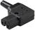 Czarny prostopadły adapter wtykowy jack, wykonany głównie z tworzywa sztucznego, z kilkoma grawerowaniami na powierzchni.