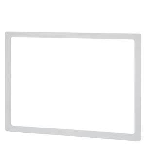 Prostokątna, pusta biała ramka na białym tle. Idealna jako placeholder lub do prezentacji.