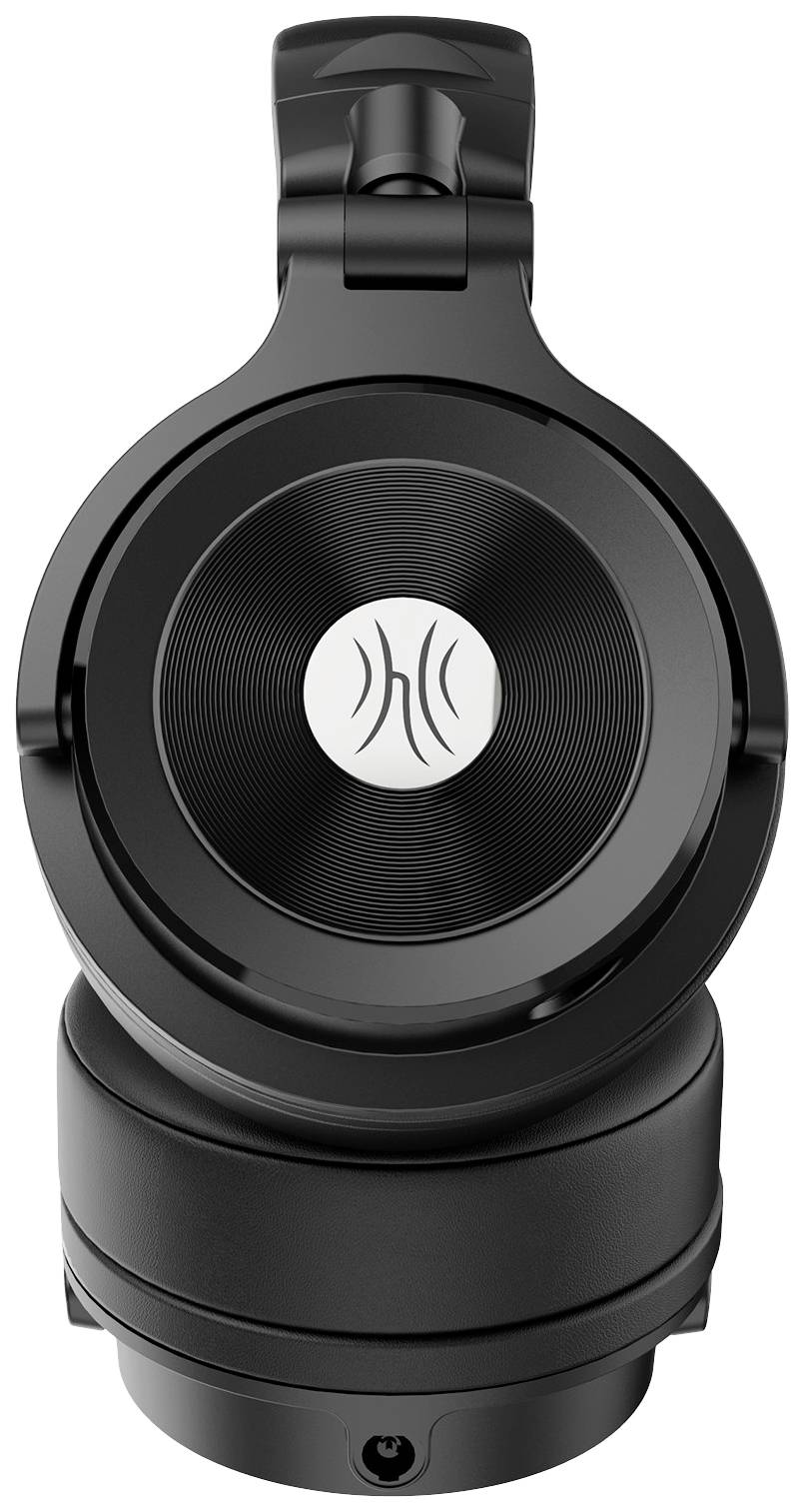 Czarne słuchawki nauszne z zamkniętą obudową, sfotografowane z góry na dół. Mają nowoczesny design bez widocznych oznaczeń marki.