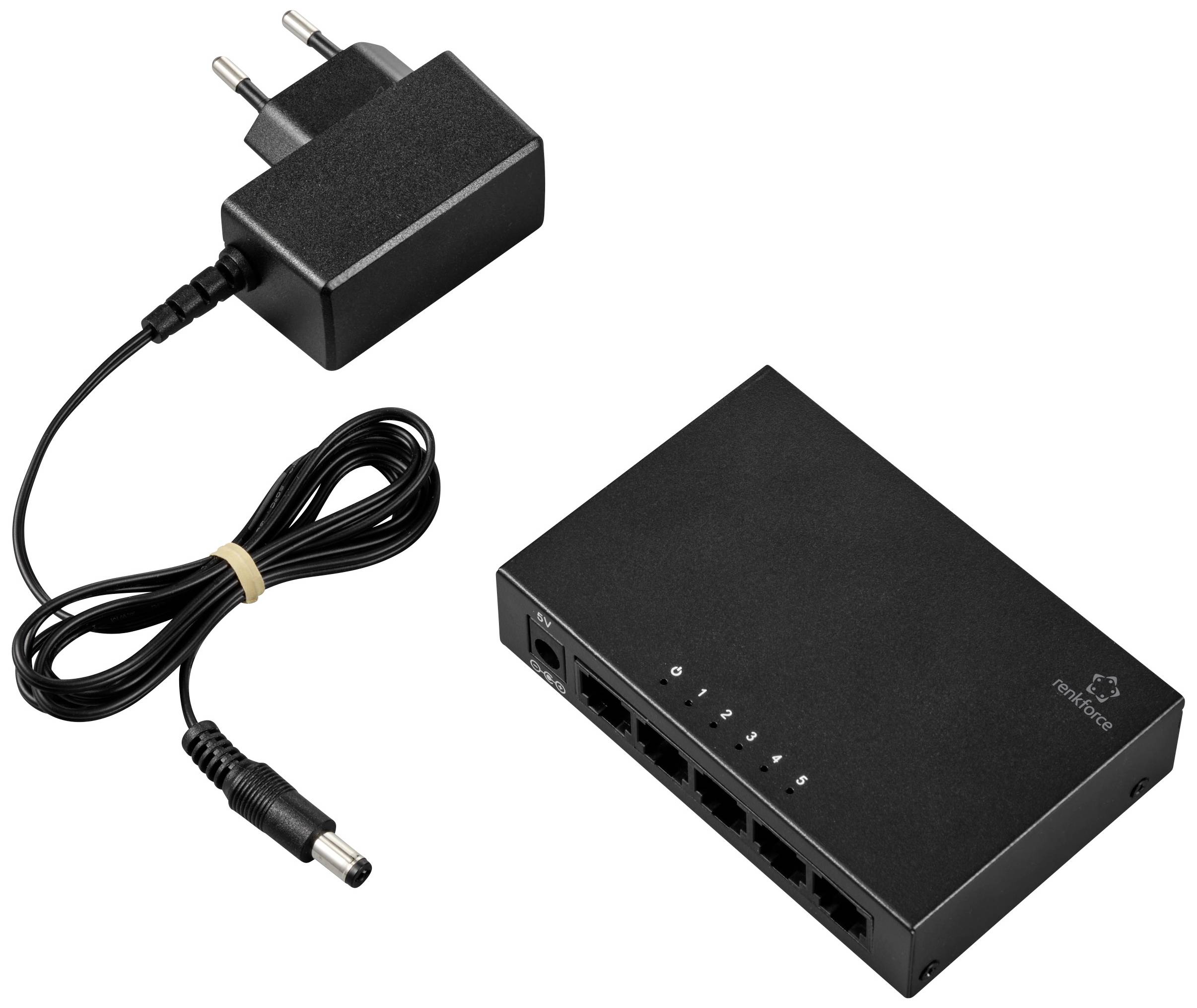 Zasilacz i czarny switch sieciowy z czterema portami Ethernet, odpowiedni do małych biur lub sieci domowych.