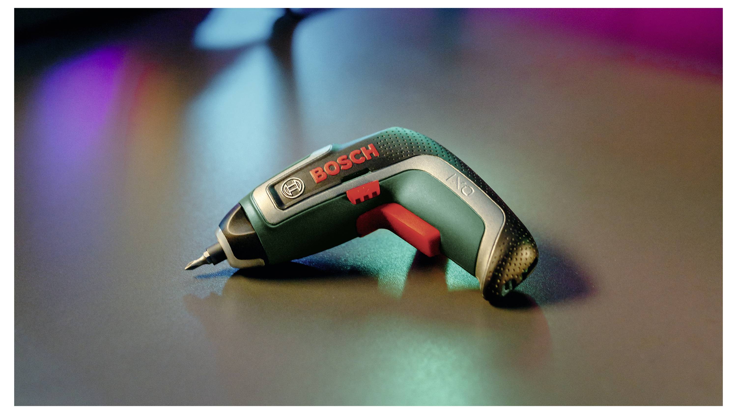 Акумуляторна викрутка Bosch Home and Garden IXO з 7 бітами 06039E000B 3,6 В