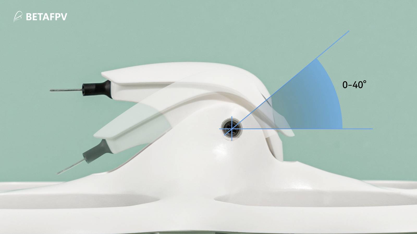 Biały dron z regulowanym kątem kamery od 0 do 40° na tle miętowozielonego tła, o nowoczesnym, technicznym designie.