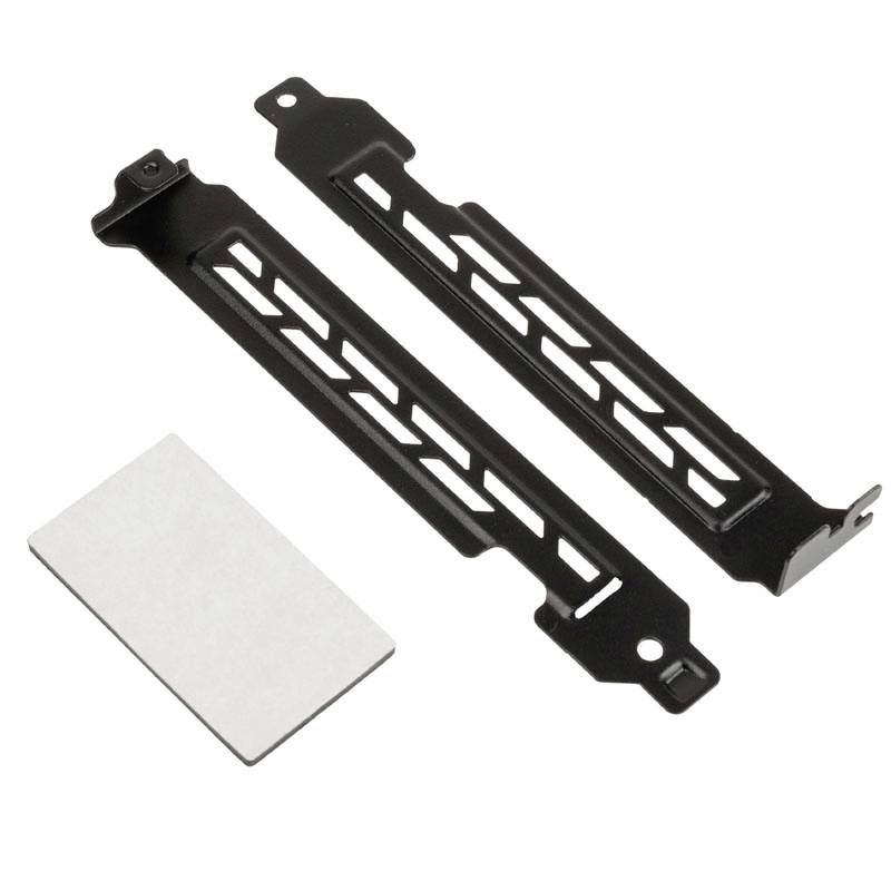 Czarna zaślepka gniazda PCI wraz z podkładką klejącą. Stosowana do zakrywania wolnych slotów w obudowie komputera.