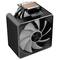 Czarny radiator procesora z dużym, białym wentylatorem i wieloma widocznymi rurkami cieplnymi, które pomagają odprowadzać ciepło.