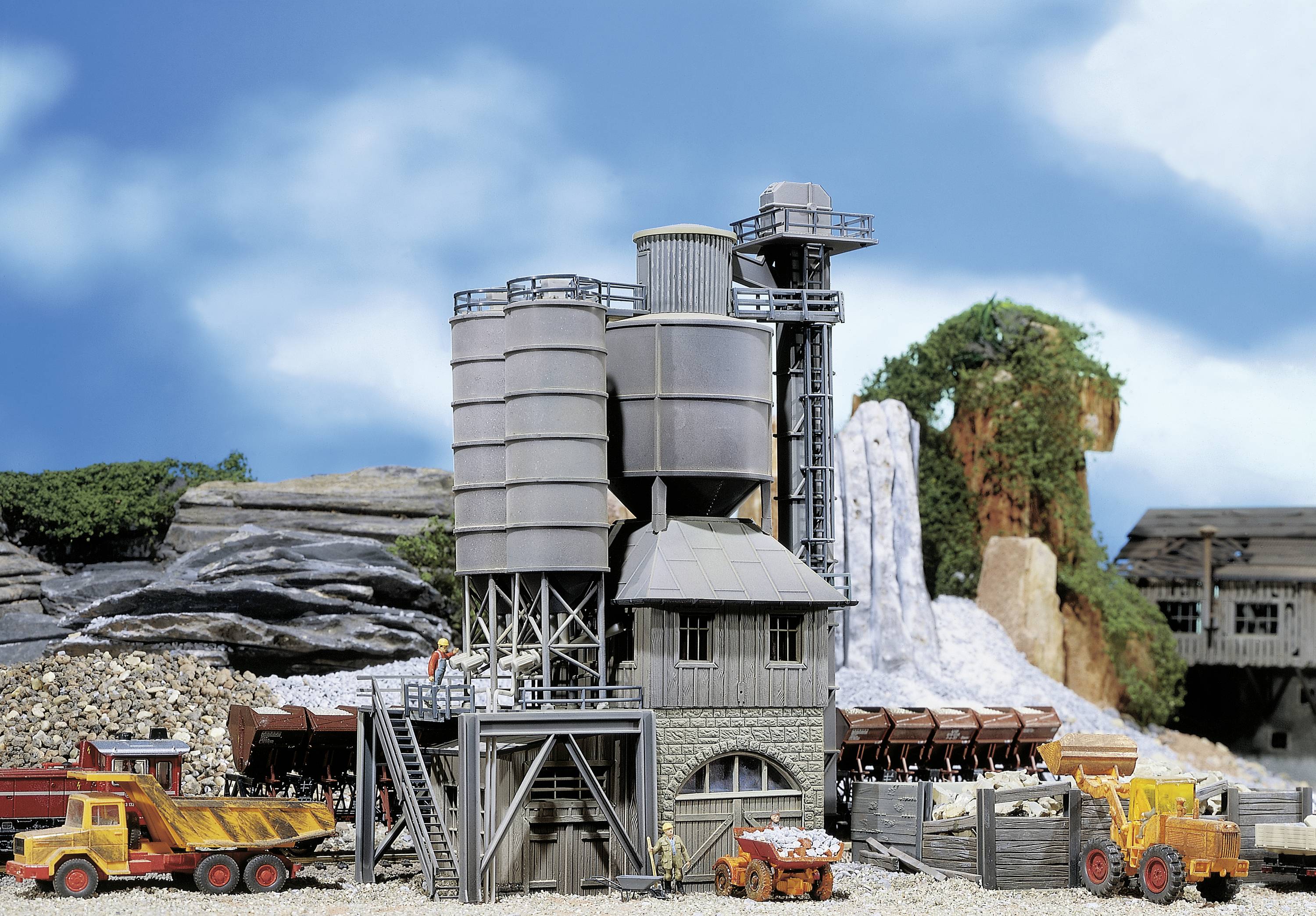 Комплект для складання старого бетонного заводу Faller 191816 H0, 1 шт.