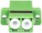 Zielony adapter optyczny SC z dwoma portami, odpowiedni do połączeń światłowodowych w zastosowaniach telekomunikacyjnych.