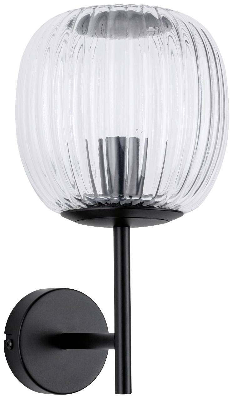 Kinkiet z czarnym uchwytem i prążkowanym, przezroczystym kloszem szklanym, zamocowany na okrągłej podtynkowej podstawie ściennej.