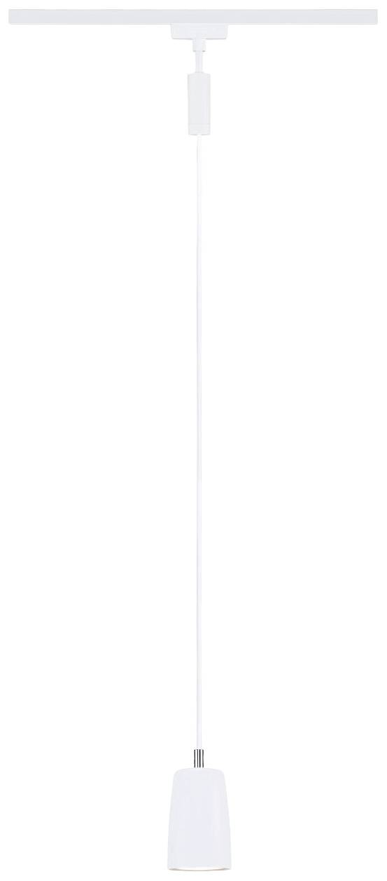 Biała, nowoczesna lampa wisząca o smukłej sylwetce zwiesza się z sufitu; minimalistyczny styl do wnętrz.