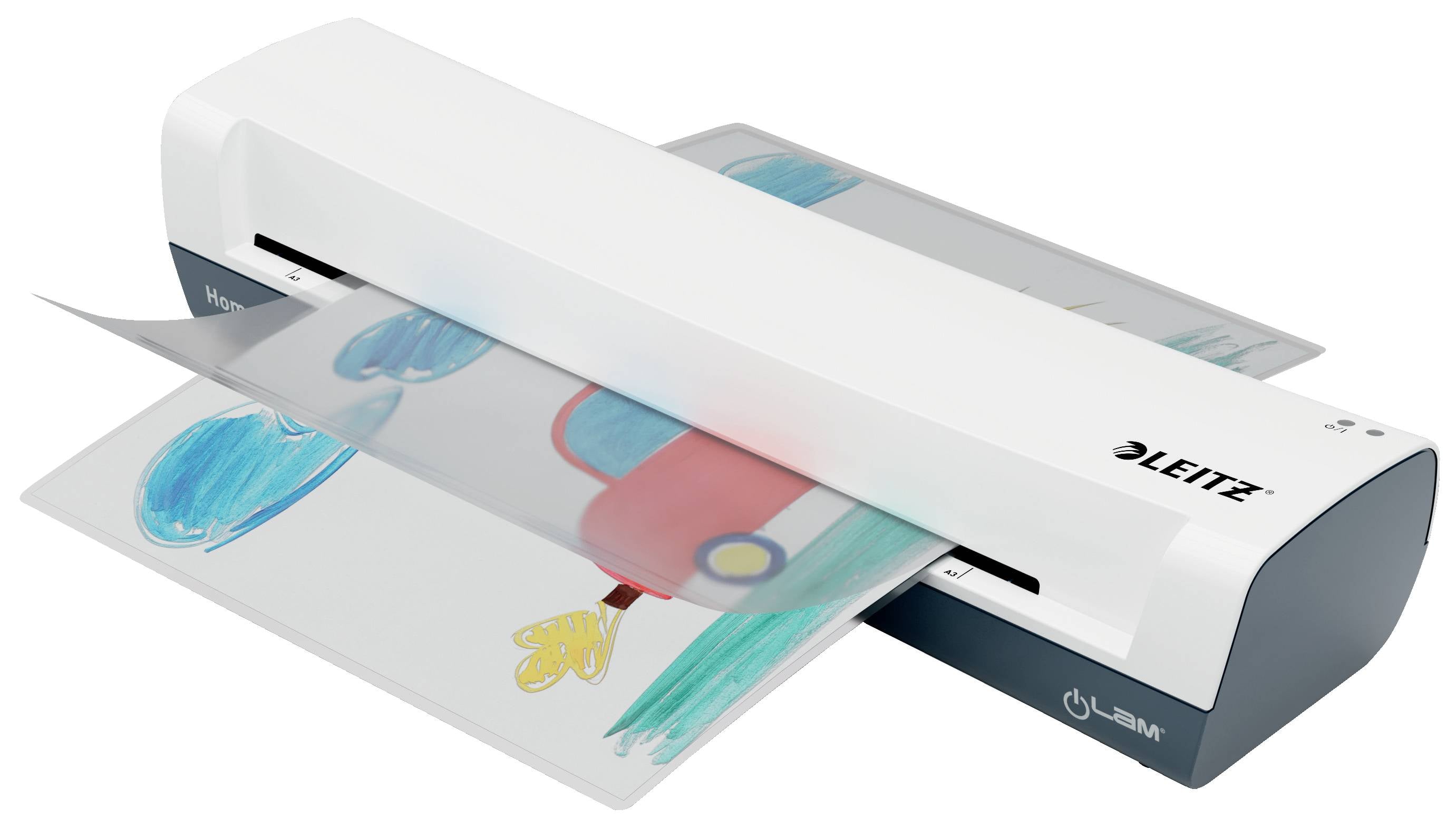 Biały laminator firmy Leitz laminuje kolorowy rysunek dziecka z motywem samochodu.