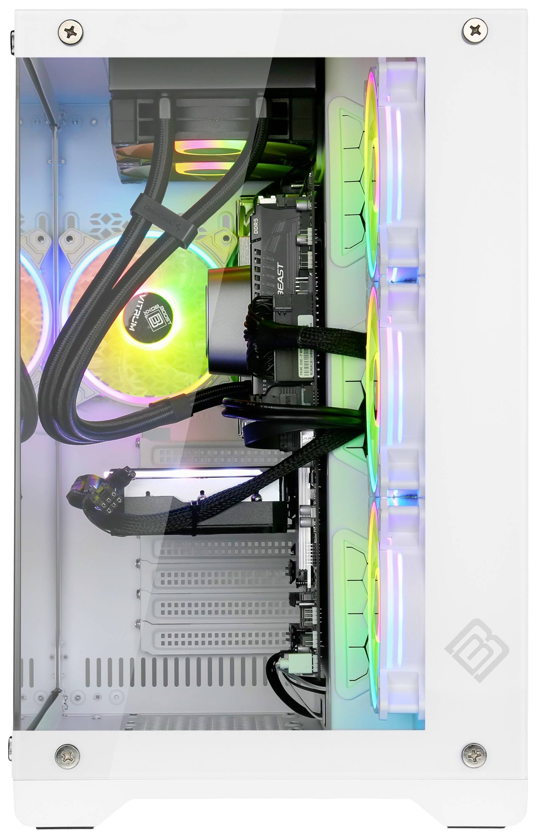 Białą obudowę komputera z przezroczystą boczną ścianką, która prezentuje podświetlone komponenty i wentylatory z podświetleniem RGB w środku.