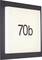 Cyfry na kwadratowej tabliczce: '70b'.