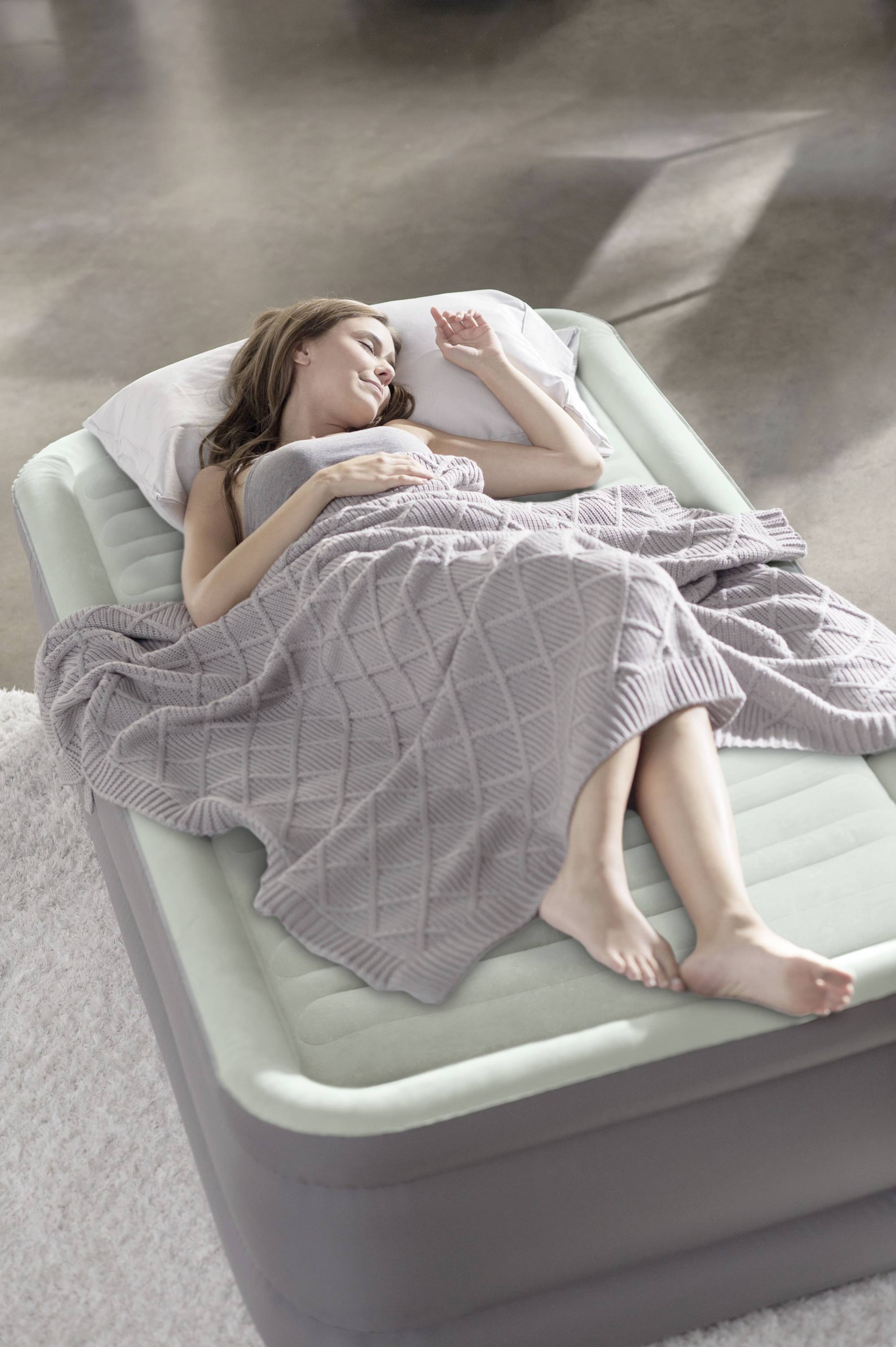 Надувний матрац Intex 64902NP PremaireElevated (Д x Ш x В) 1910 x 990 x 460 мм світло-сірий