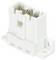 Biały elektryczny złącz z trzema pionowymi, metalowymi stykami i prostokątną podstawą do mocowania.