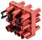 Czerwony wtyk z tworzywa sztucznego z numerowanymi stykami (1-3) w macierzy trzech rzędów. Stosowany do połączeń elektrycznych.