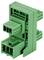 Zielony elektryczny adapter wtykowy z wieloma złączami, przeznaczony do montażu na szynie DIN. Odpowiedni do okablowania przemysłowego.