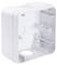 Obudowa podtynkowa do instalacji elektrycznej, biała, kwadratowa, z otworami do montażu przewodów.