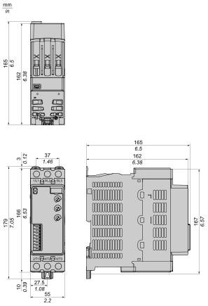 Symbole 'w lewo' i 'w prawo' na schemacie elektrycznym przedstawiające podłączenia elektryczne i komponenty sprzętowe jednostki sterującej.