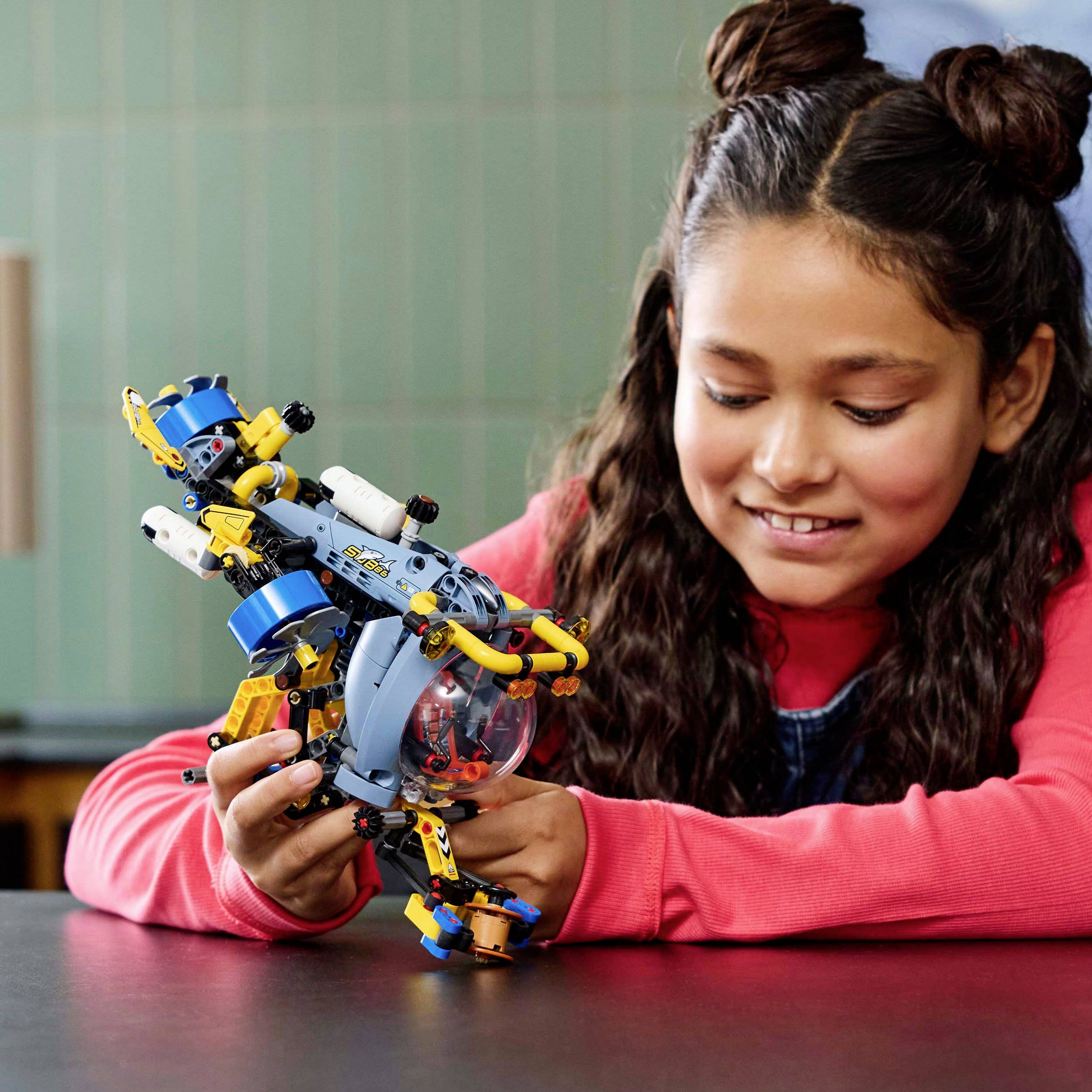 LEGO® TECHNIC 42201 Підводний човен для глибоководних досліджень 1 шт.