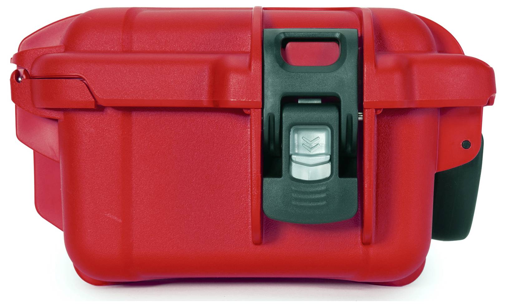 Czerwona plastikowa walizka z czarnym zamknięciem. Odpowiednia do bezpiecznego transportu i przechowywania delikatnych przedmiotów.