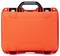 Pomarańczowa walizka ochronna z czarną rączką, solidna i prostokątna, prawdopodobnie przeznaczona do przechowywania lub transportu delikatnych przedmiotów.