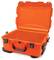 Świecąca pomarańczowa, otwarta walizka ochronna z wyściółką piankową, przeznaczona do bezpiecznego przechowywania i transportu delikatnego sprzętu.