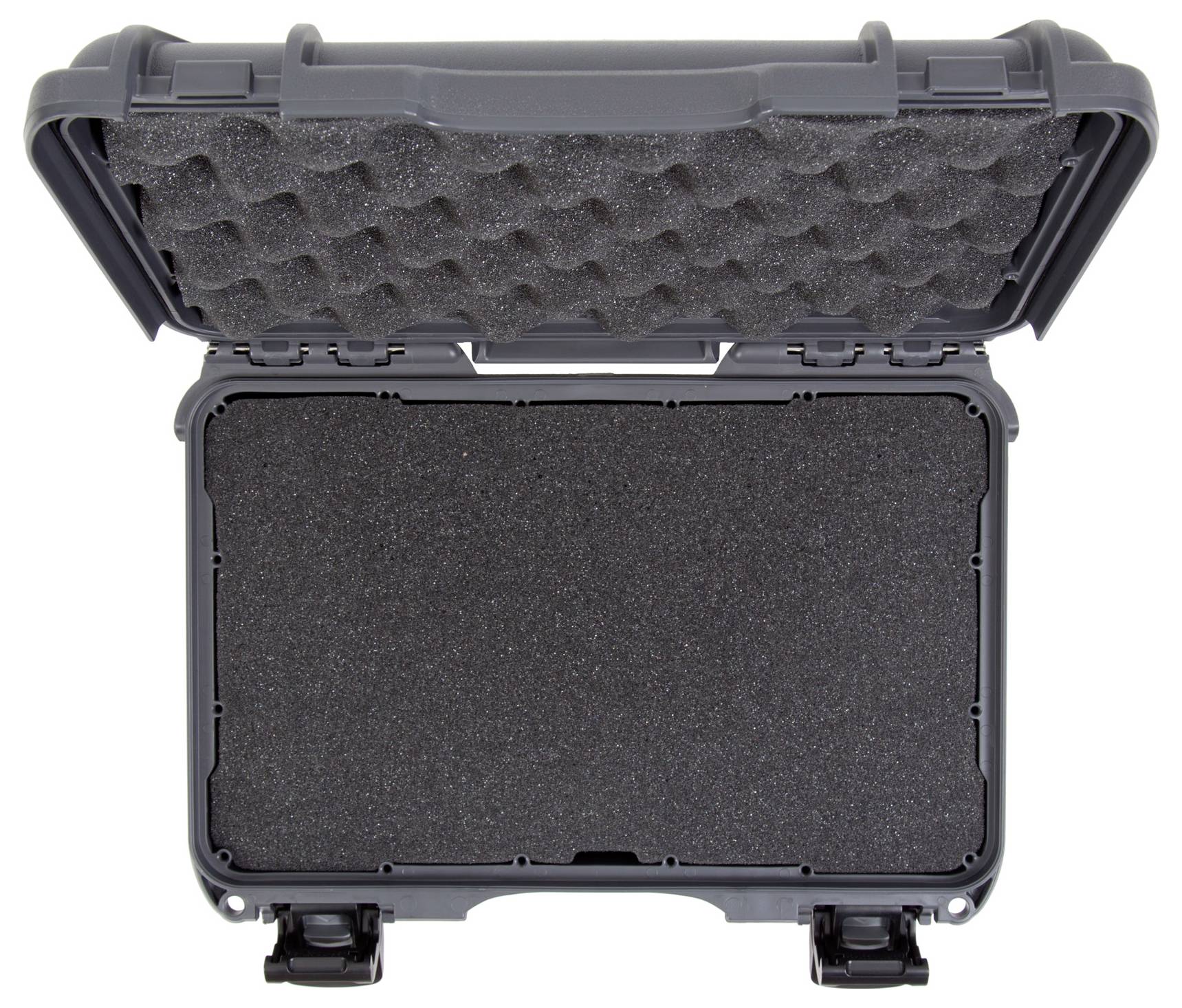 'Czarny, otwarty plastikowy kufer z wyściółką piankową wewnątrz, odpowiedni do bezpiecznego transportu delikatnych przedmiotów.'