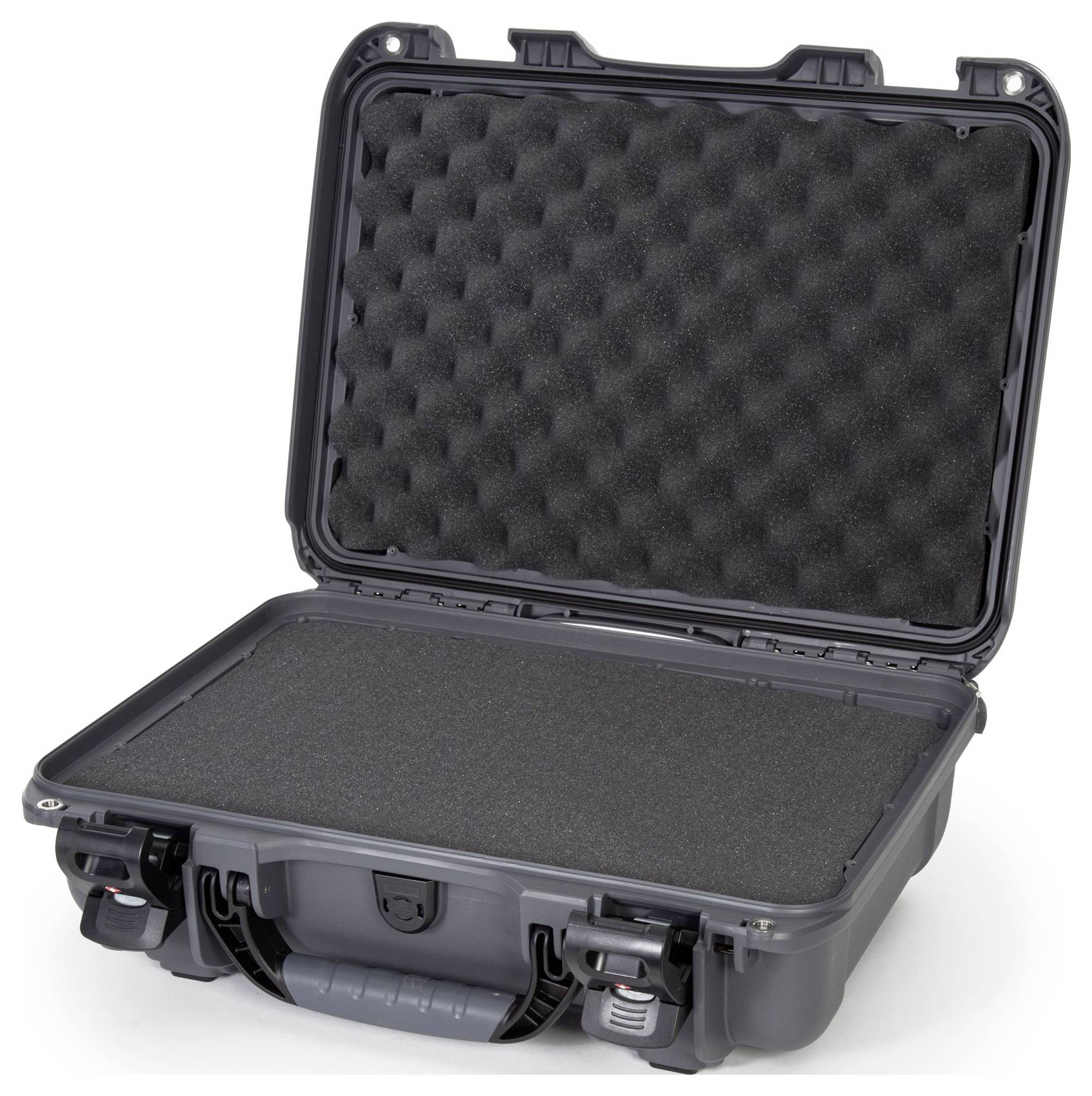 Szary, otwarty kufer ochronny z wyściółką piankową. Idealny do bezpiecznego transportu delikatnych przedmiotów.