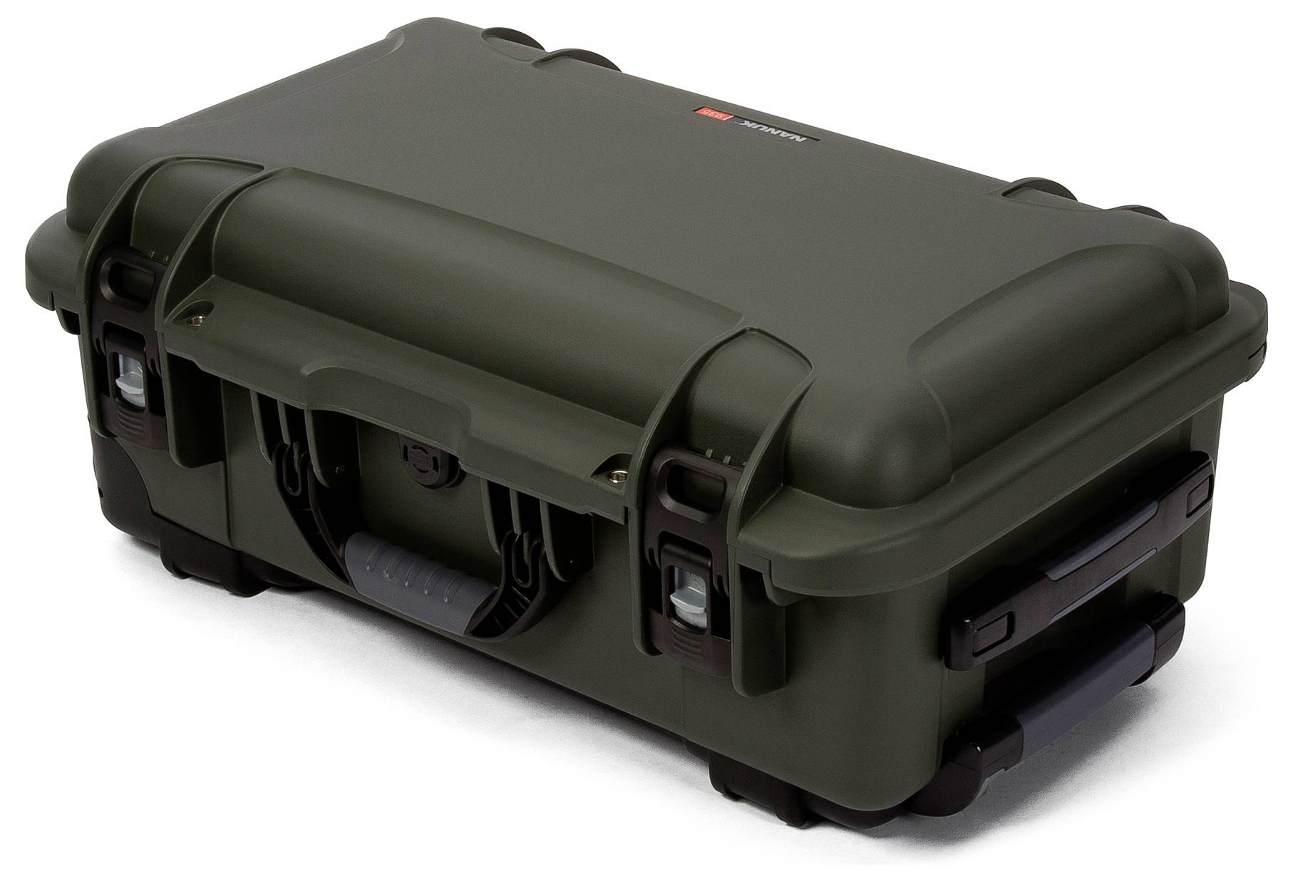 Wytrzymały, ciemnozielony twardy kufer z czarnymi zamkami i uchwytami, odpowiedni do bezpiecznego transportu delikatnego sprzętu.