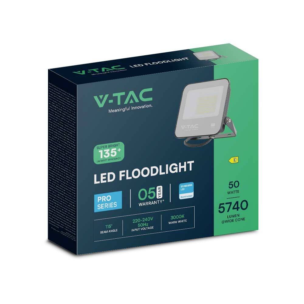 Opakowanie projektora LED V-TAC, 50W, 5740 lumenów, kąt świecenia 135°, seria Pro, IP65, z 5-letnią gwarancją i białym światłem.