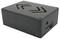 Prostokątna, czarna obudowa o zaokrąglonych narożnikach, z otworami wentylacyjnymi u góry i kilkoma otworami przyłączeniowymi z boku.