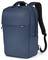 Pojedynczy plecak w ciemnoniebieskim kolorze z paskami i zamkami błyskawicznymi, odpowiedni do przewożenia laptopa i przedmiotów codziennego użytku.