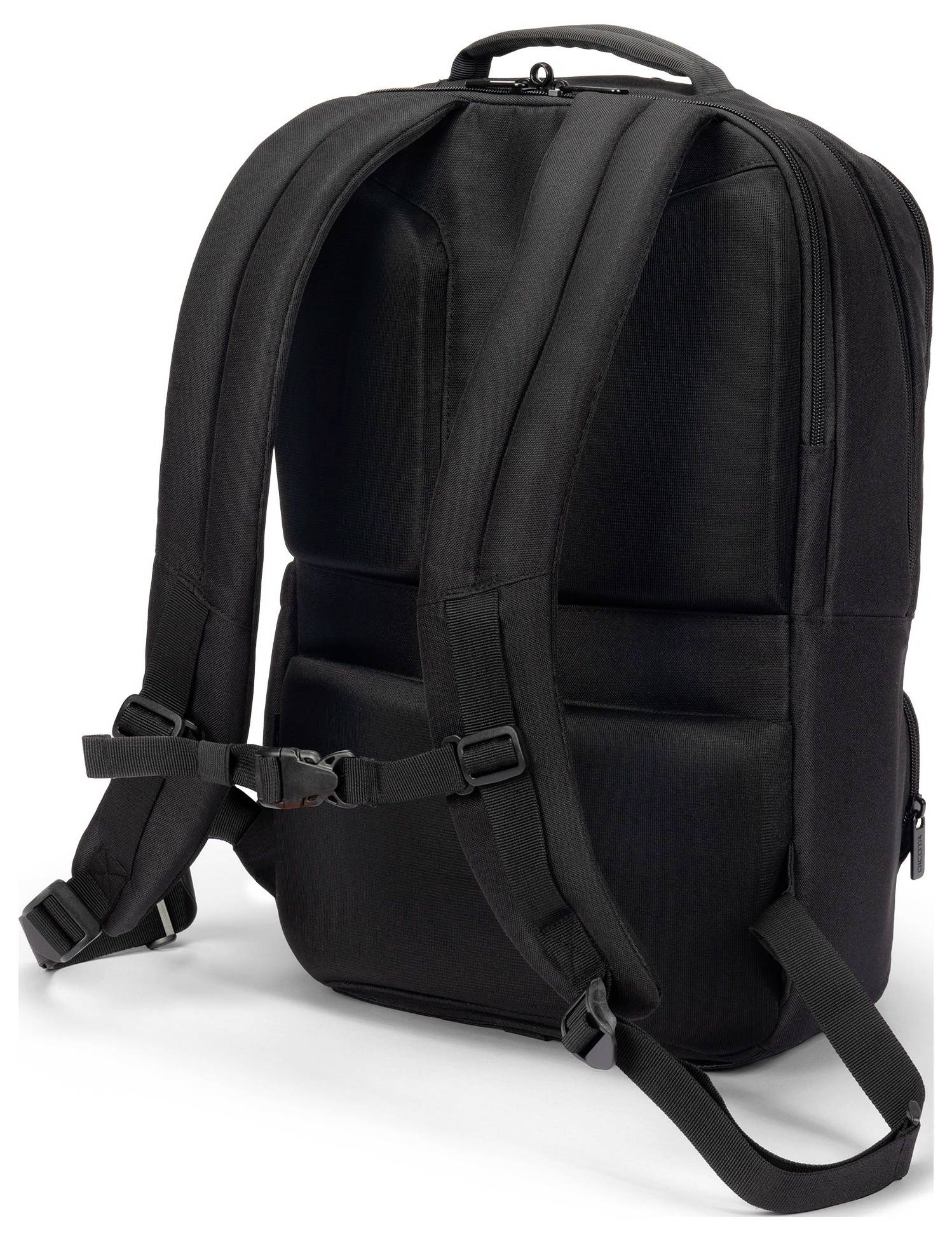 Czarny plecak z wyściełanymi paskami na ramiona i tylną częścią, o wytrzymałej konstrukcji, odpowiedni do podróży lub codziennego użytku.
