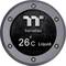 Okrągły wyświetlacz z logo Thermaltake i wskazaniem temperatury: 26 stopni Celsjusza. Napis 'Liquid'.