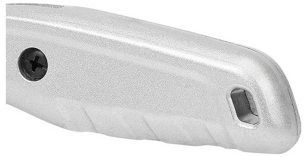 Ilustracja rękojeści noża wykonanej ze srebra, z śrubą mocującą i otworem do wymiany ostrza.