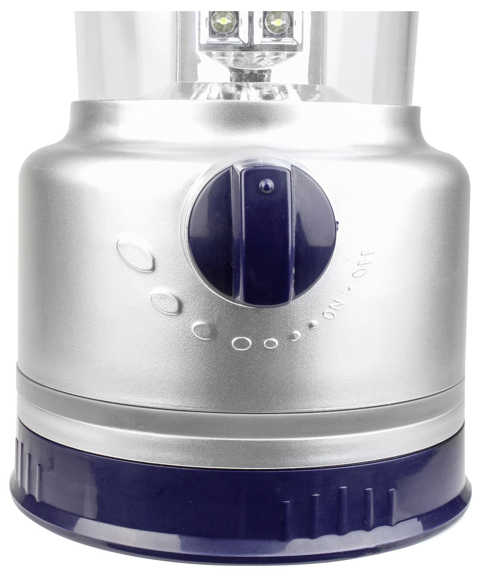 Srebrno-niebieska latarka z dużym przełącznikiem. Na boku znajdują się oznaczenia ustawień 'Włączone' i 'Wyłączone'.