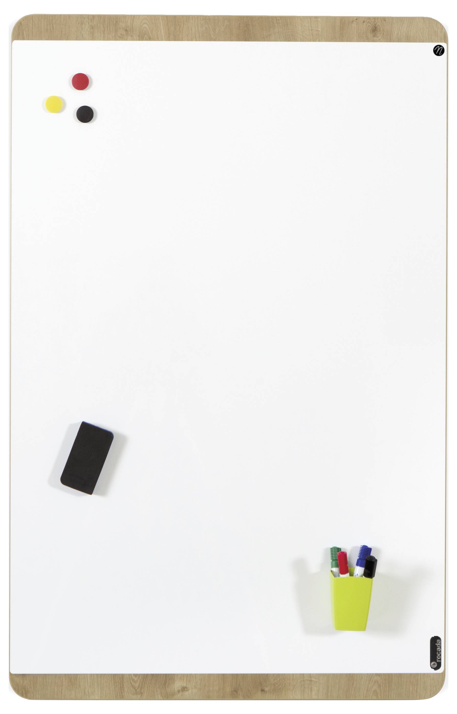 Pusta biała tablica z trzema okrągłymi magnesami w kolorach żółtym, czerwonym i czarnym w lewym górnym rogu oraz magnetyczną gąbką do czyszczenia tablicy w lewym dolnym rogu.
