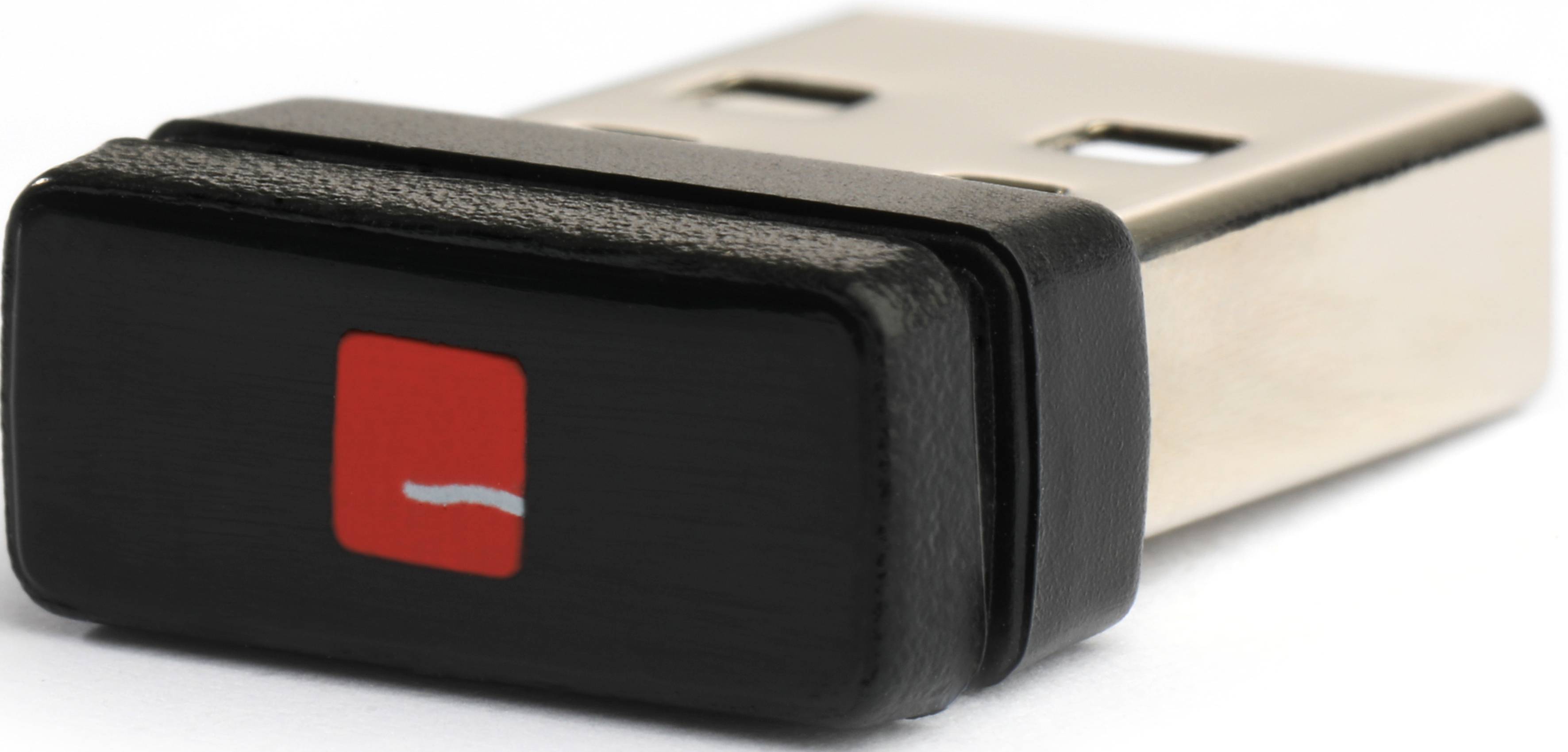 Klucz USB z czarną obudową i czerwonym kwadratem z białym symbolem na nim.