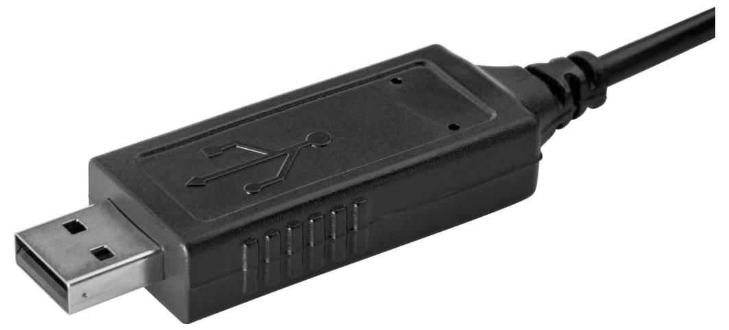 Czarny wtyk kabla USB z wygrawerowanym symbolem USB, przedstawiający prostokątne złącze na przewodzie.