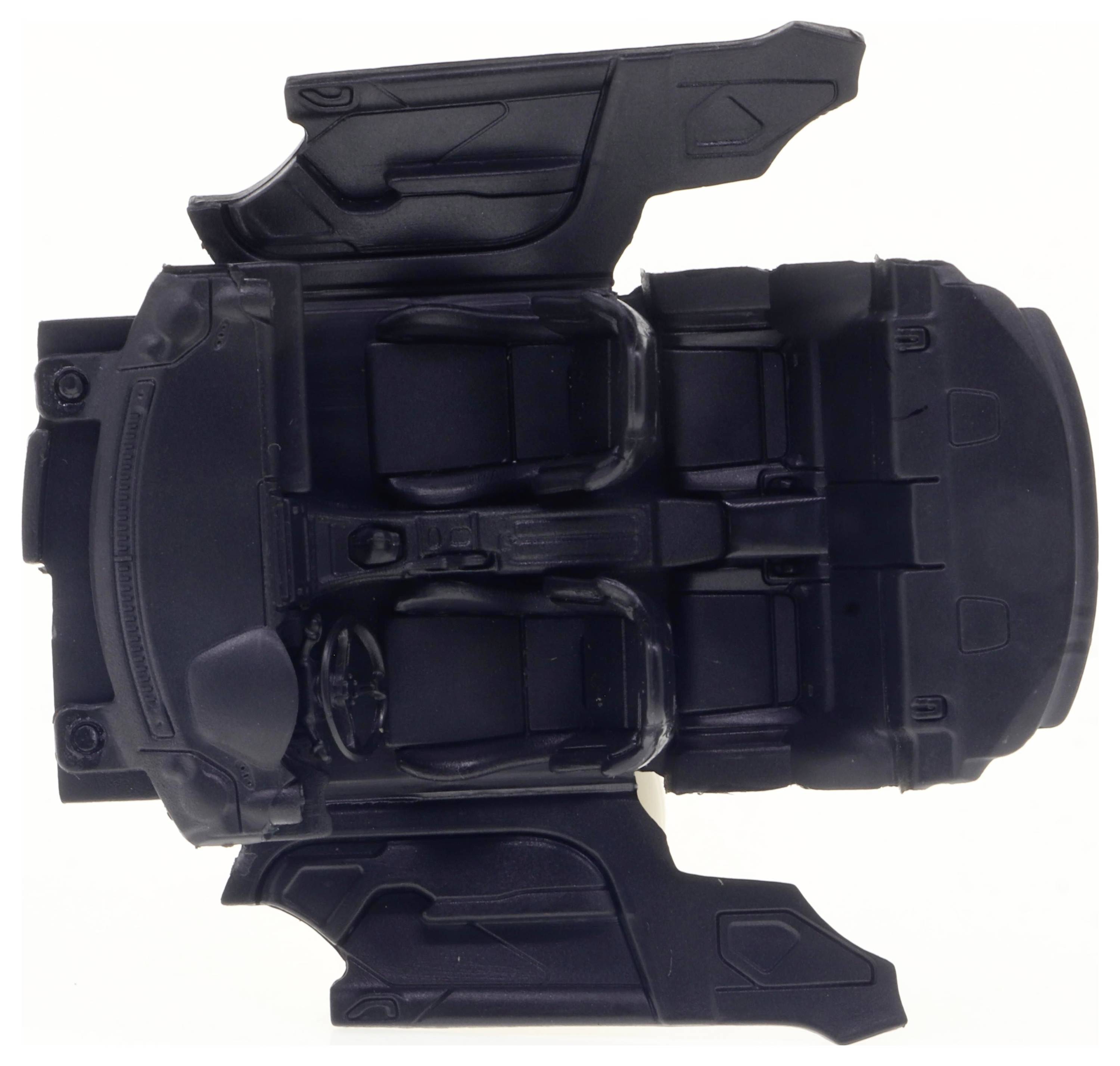 'Czarny wnętrz modelu samochodu, widok z góry, widoczne dwa fotele przednie i kierownica. Drzwi i konsola środkowa przedstawione szczegółowo.'