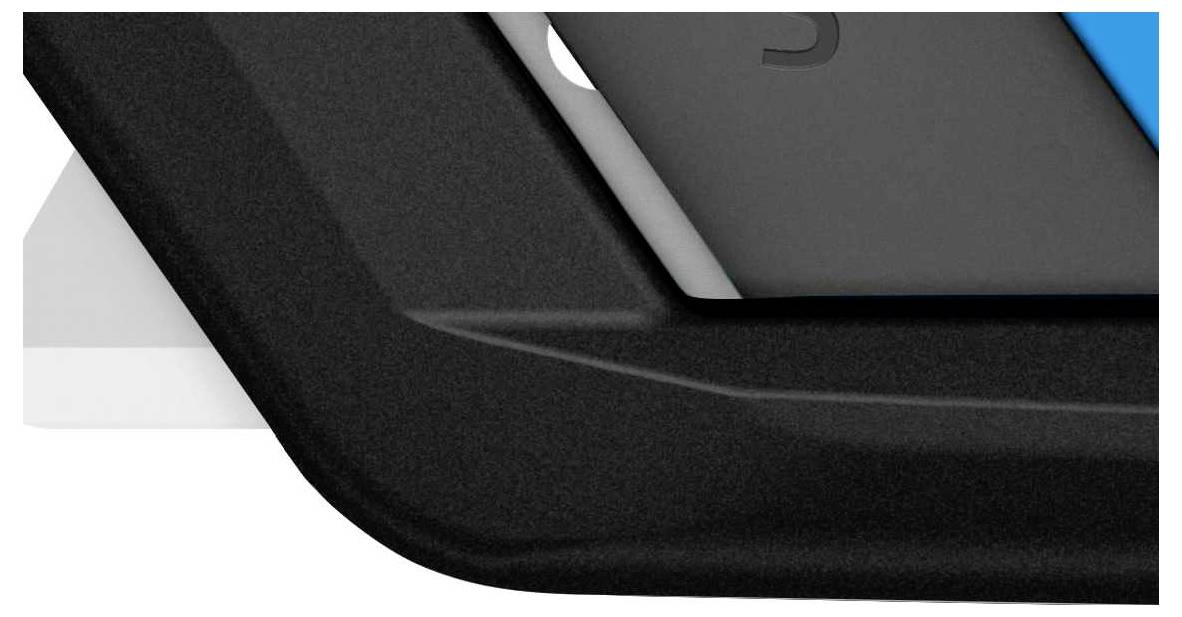 Czarna torba na laptop z niebieskimi i szarymi elementami w tle, prawdopodobnie będąca częścią urządzenia technicznego lub elektronicznego.