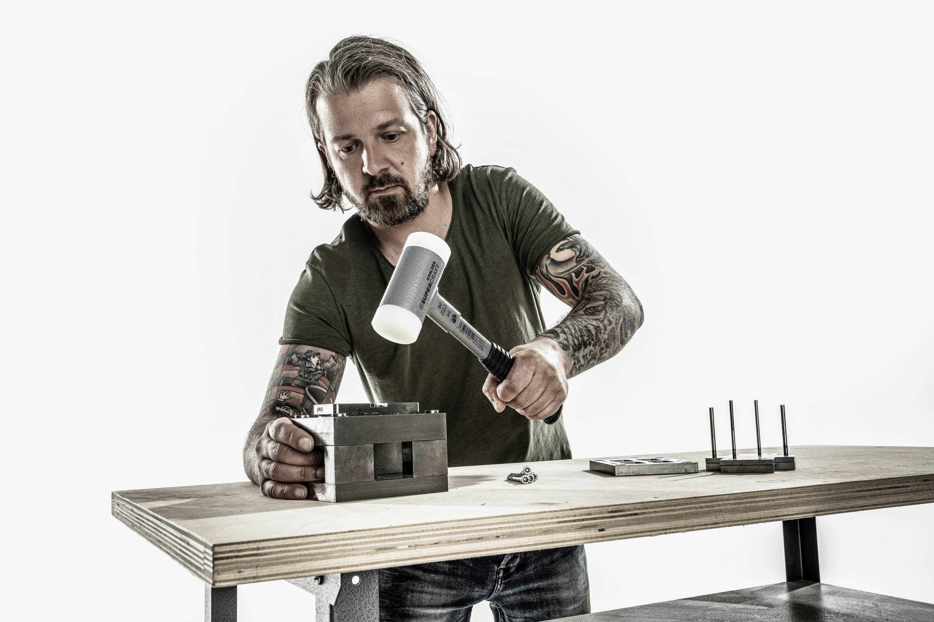 Гумовий молоток (м'який) Halder SUPERCRAFT 3377.050 ергономічна ручка, твердий 1150 г 315 мм 1 шт.