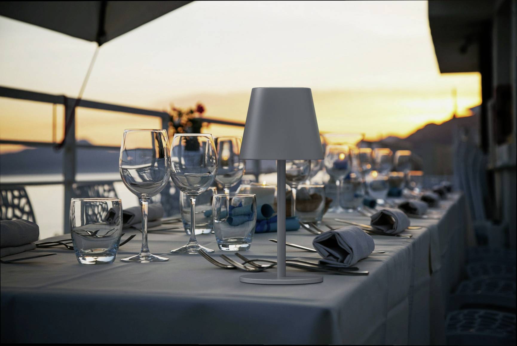 Акумуляторна настільна лампа m-e modern-electronics LUNA-80 W 41434 LED постійно вбудована 3 Вт біла