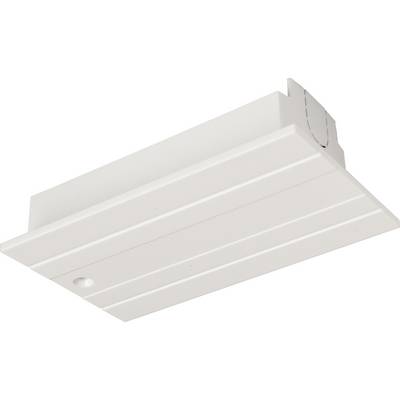 Biała, prostokątna lampa sufitowa z trzema pionowymi liniami na spodzie, przeznaczona do użytku wewnętrznego.