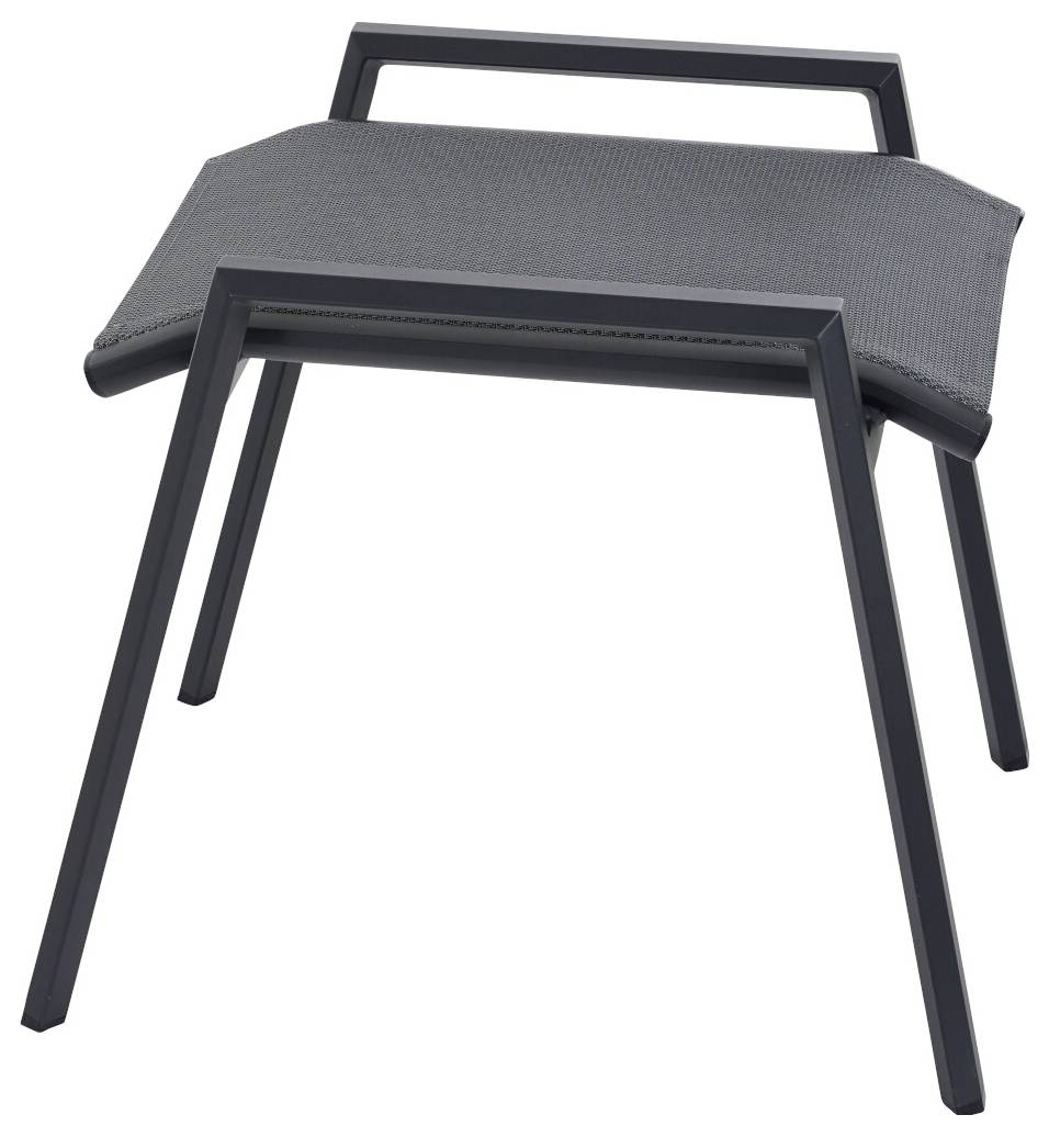 Nowoczesny, ciemny stołek z czterema skośnie ustawionymi metalowymi nogami i prostokątnym siedziskiem. Odpowiedni do użytku wewnątrz i na zewnątrz pomieszczeń.